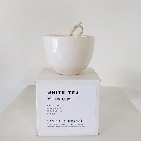 WHITE TEA SOY CANDLE