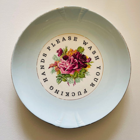 Please wash your hands | Crown Lynn